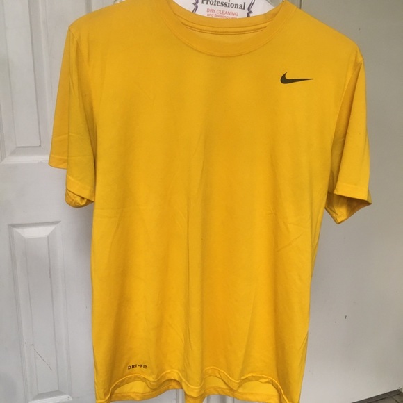 nike dri fit yellow